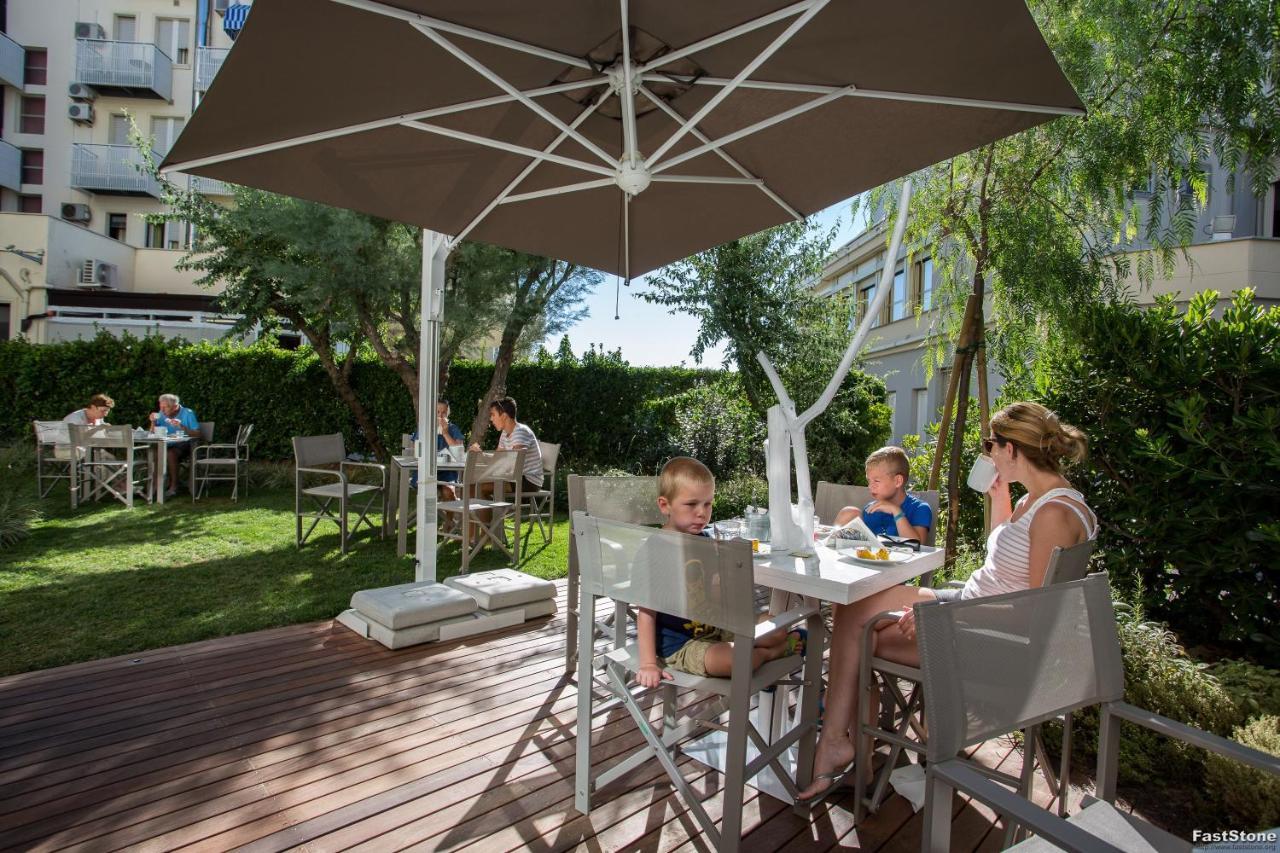 Hotel Solemare Milano Marittima Esterno foto