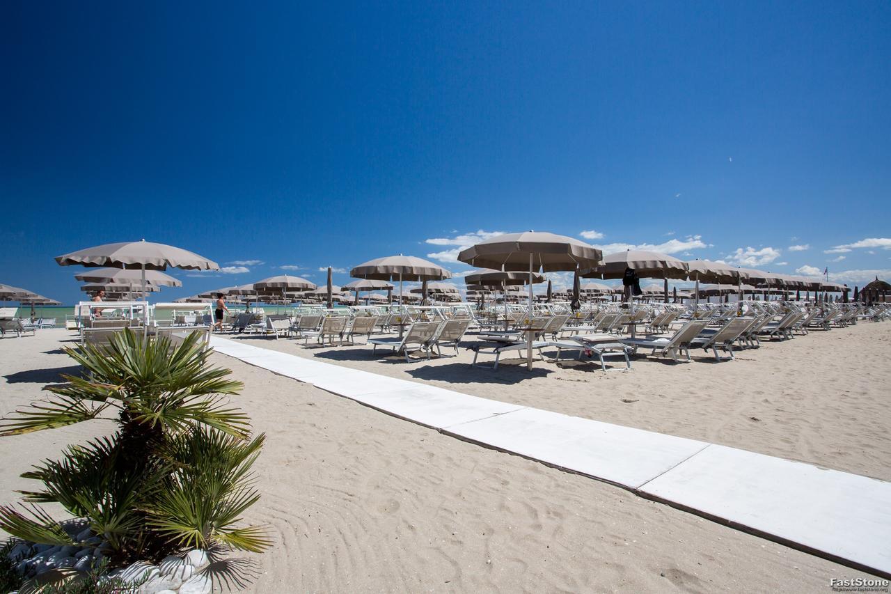 Hotel Solemare Milano Marittima Esterno foto