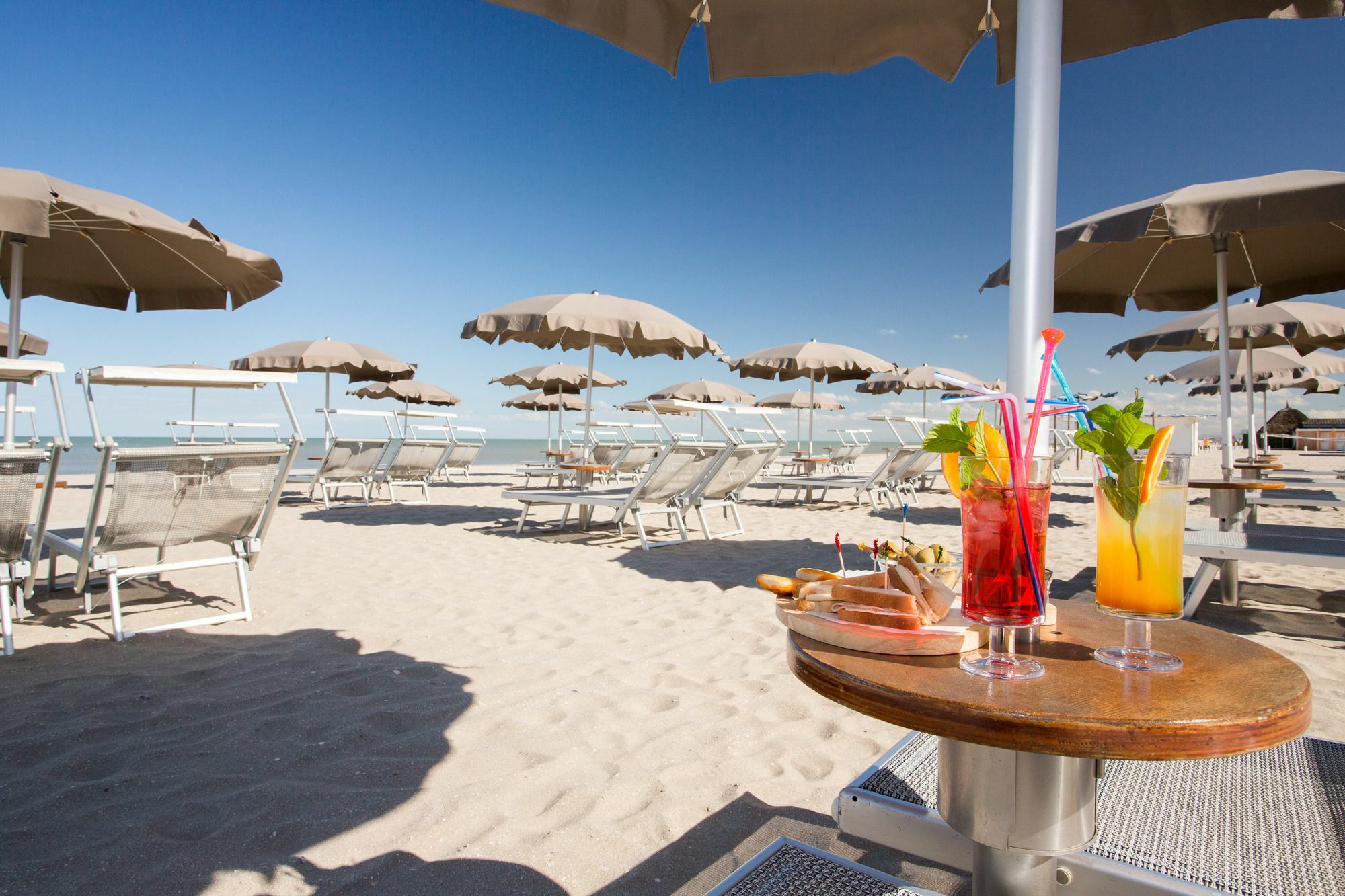 Hotel Solemare Milano Marittima Esterno foto